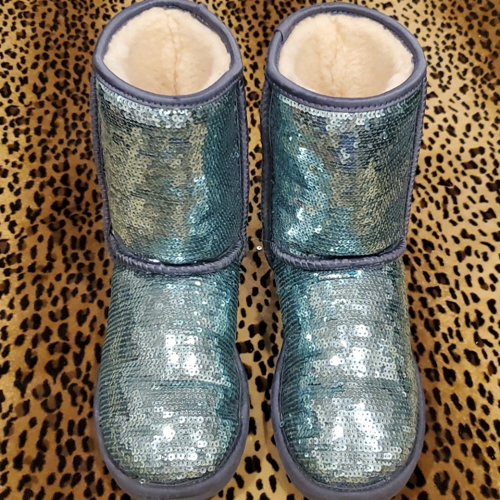 UGG Blue Sequined Short Boot Sz EU 36 US 5 - Picture 11 of 12